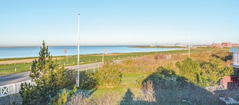 Cozy home in Hemmet with house sea view