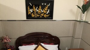 Bathroom - Tan Dat Hoa Hotel (Ho Chi Minh City)