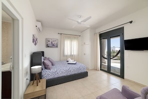 5 bedrooms, in-room safe, iron/ironing board, travel cot