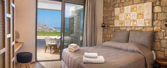 Private Deluxe 3 bedroom villa in Lindos , villa Alkyoni