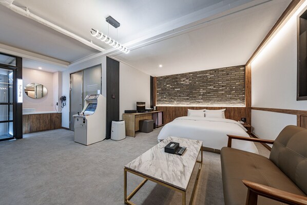 Suite | Individually decorated, individually furnished, soundproofing, free WiFi - Cheonan Hound Hotel (Cheonan)