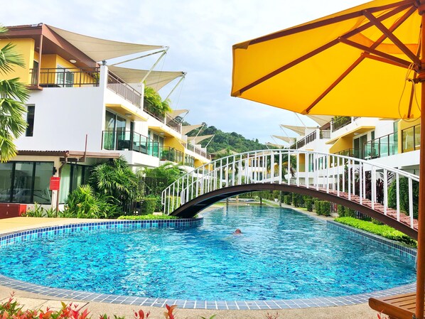 Alberca al aire libre