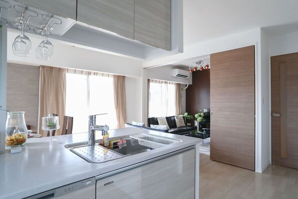 Apartment | 1 bedroom, desk, free WiFi - Crystal Exe Nipponbashi St23 (Osaka)