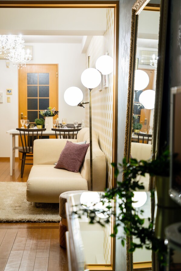 Apartment | 1 bedroom, desk, free WiFi - Lumiere Higashi Shinsaibashi St27 (Osaka)