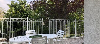 A Private detached house for 2 people, in Hautvillers cradle of champagne
