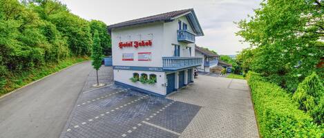 Bagian depan properti