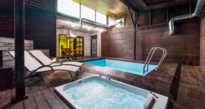 Vista Hill Pool Villa