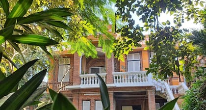 Brightness Villa has lots of stories behind which link to Phare Ponleu Selpak.
