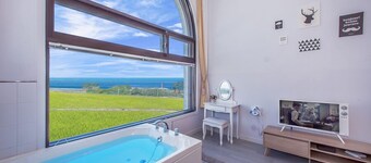 Attirance Pool Villa Pension