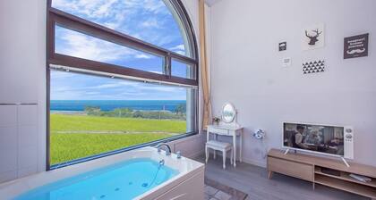 Attirance Pool Villa Pension