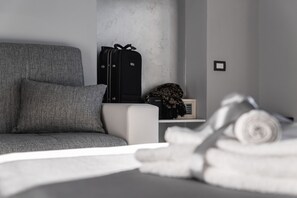 Couette en duvet d'oie, minibar, coffres-forts dans les chambres