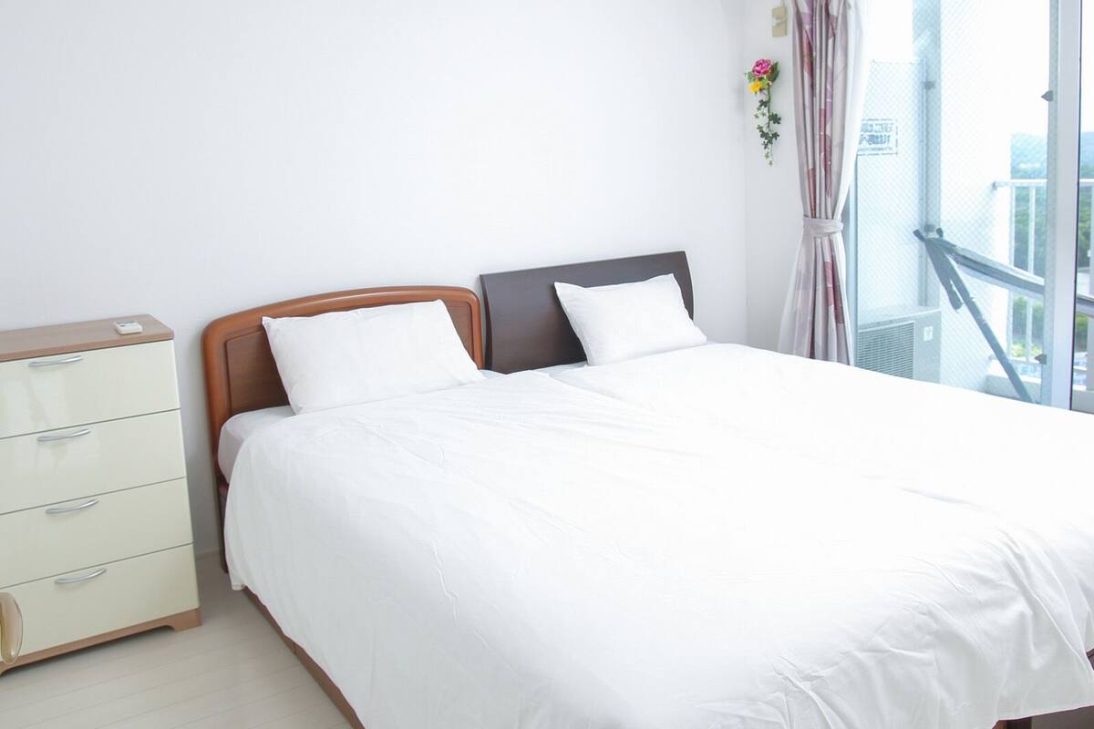 Superior Apartment, Ocean View | Cribs (free), WiFi (free)