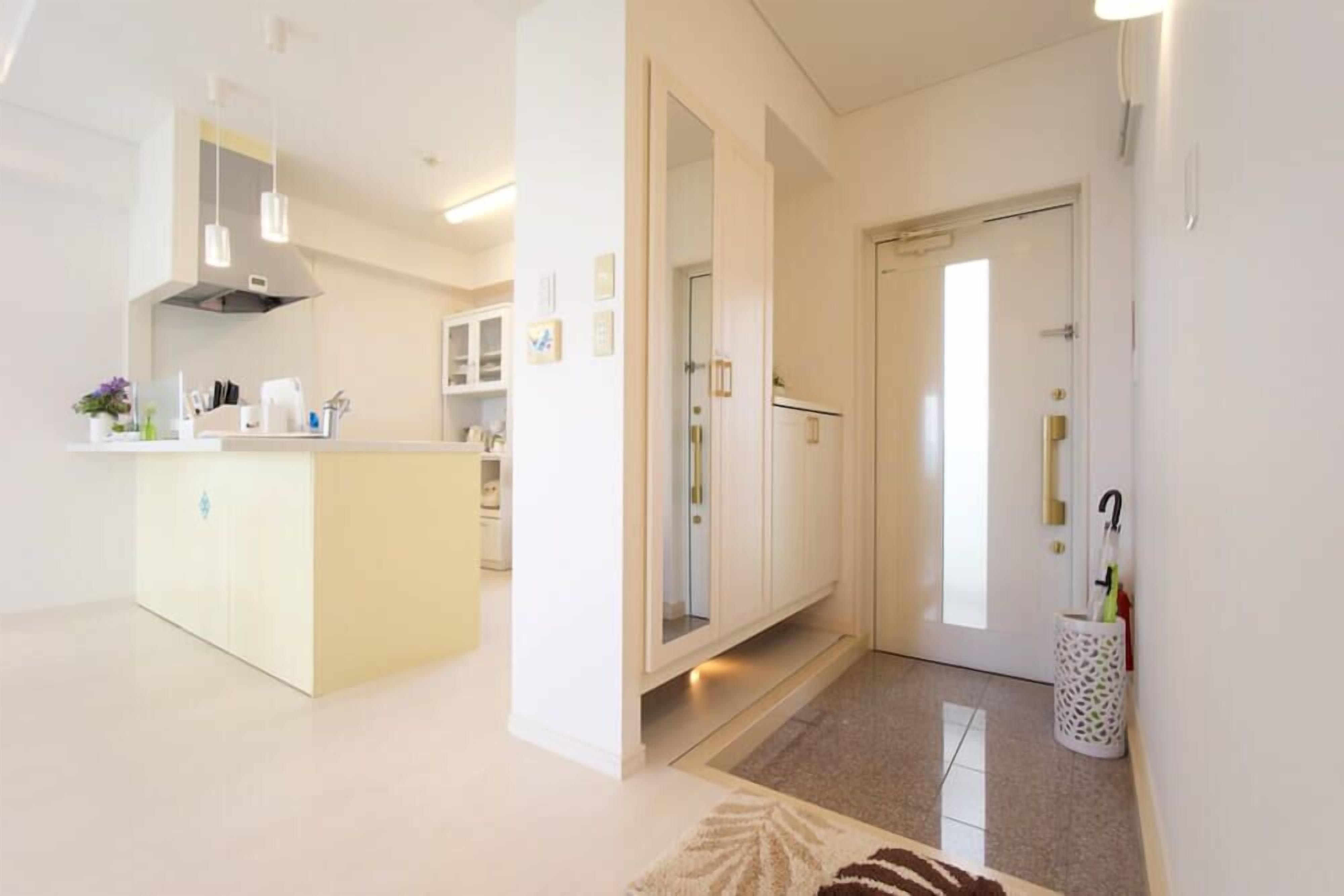 Free cots/infant beds, free WiFi