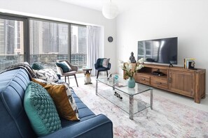 Appartamento Premium, 3 camere da letto | Area soggiorno | Smart TV 40 pollici con canali via cavo, TV