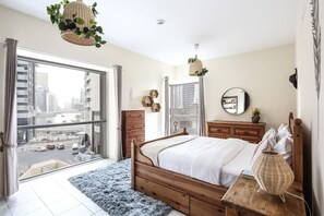 Premium Apartment, 1 Bedroom | Frette Italian sheets, premium bedding, individually decorated - Frank Porter Marina Tower (Dubai)