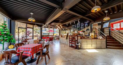 Lake and Pine Spa Pension