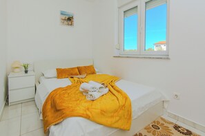 Apartment, Sea View A1 | 2 bedrooms, free WiFi, bed sheets