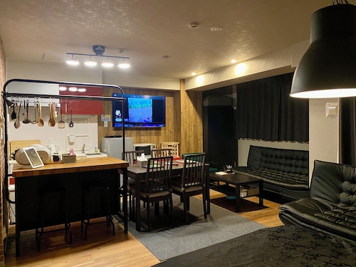 客室内のダイニングエリア