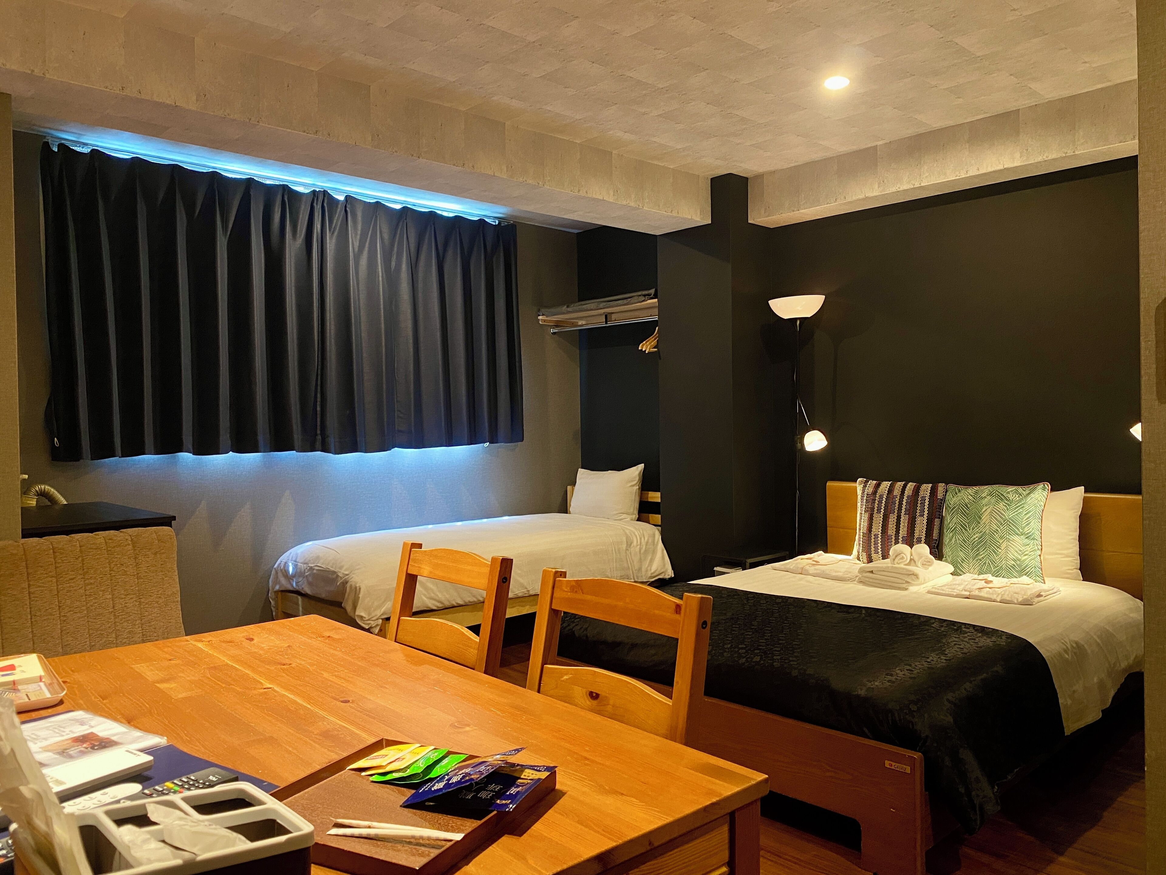 Studio Superior, nhiều giường, không hút thuốc, tủ lạnh & lò vi sóng | Bàn, phòng cách âm, bàn ủi/dụng cụ ủi quần áo 