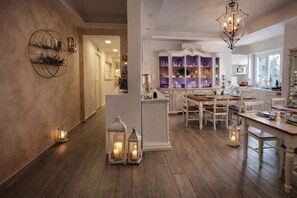 Reception - RomAntic Dreams Guest House (Rome)