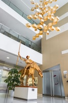 Televisión de pantalla plana de 43 pulgadas con canales digitales