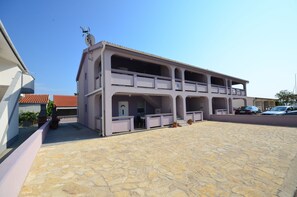 Exterior - Apartments Brandis (Vir)