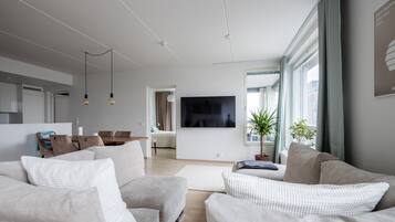 Huoneisto, 2 makuuhuonetta | Oleskelualue | Taulutelevisio