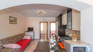 Apartment, 2 Bedrooms (A1) | Living area