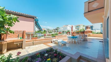 Apartment, 2 Bedrooms (A1) | Terrace/patio