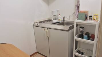 Apartment, 1 Schlafzimmer | Eigene Küche | Großer Kühlschrank, Geschirrspüler, Wasserkocher mit Kaffee-/Teezubehör