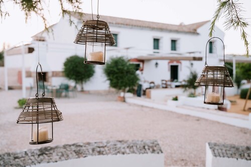 MAASEUTUN TALO FINCA BUYTRÓN