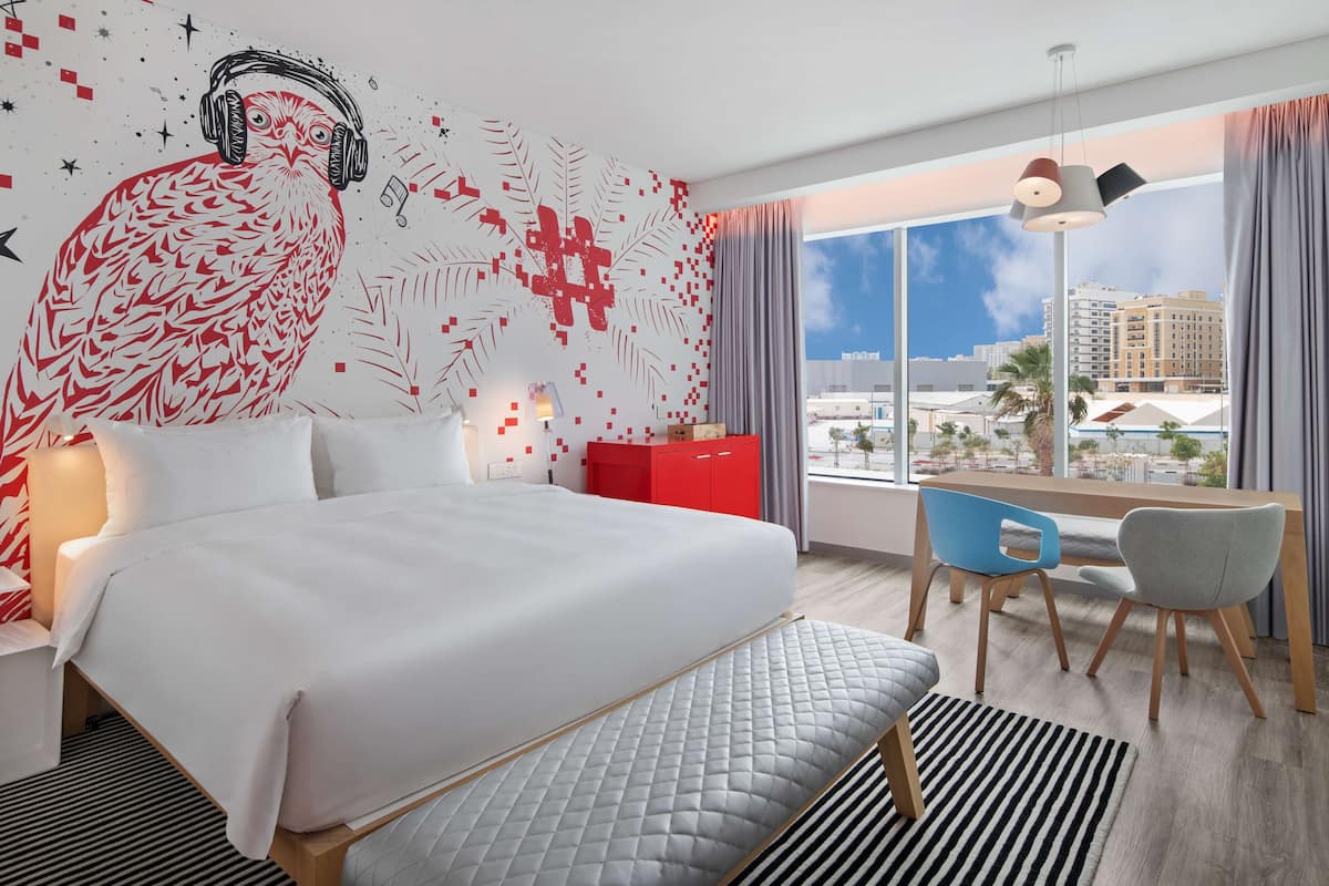 1 bedroom, down comforters, minibar, in-room safe