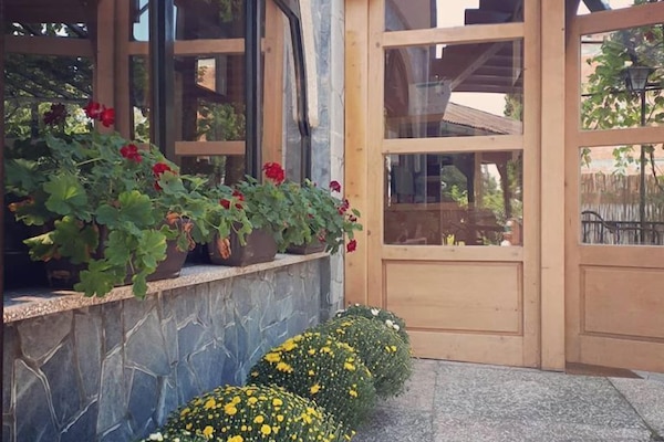 Perincian bahagian luar