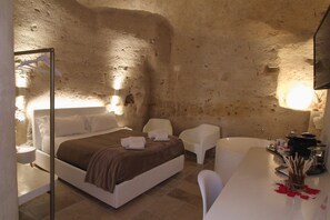 Deluxe-Doppelzimmer, mit Bad | Innenbereich