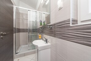 Apartment, Sea View (A3) | Bathroom