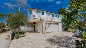 Unclassified image, 4 of 20, button - Apartment Jagunic (Vir)