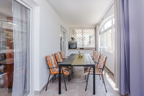 Apartment, 2 Bedrooms A1 | Terrasse/patio