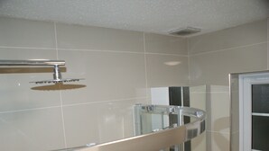 Bathroom shower - Angeldale (Portsmouth)