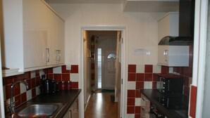Shared kitchen - Angeldale (Portsmouth)