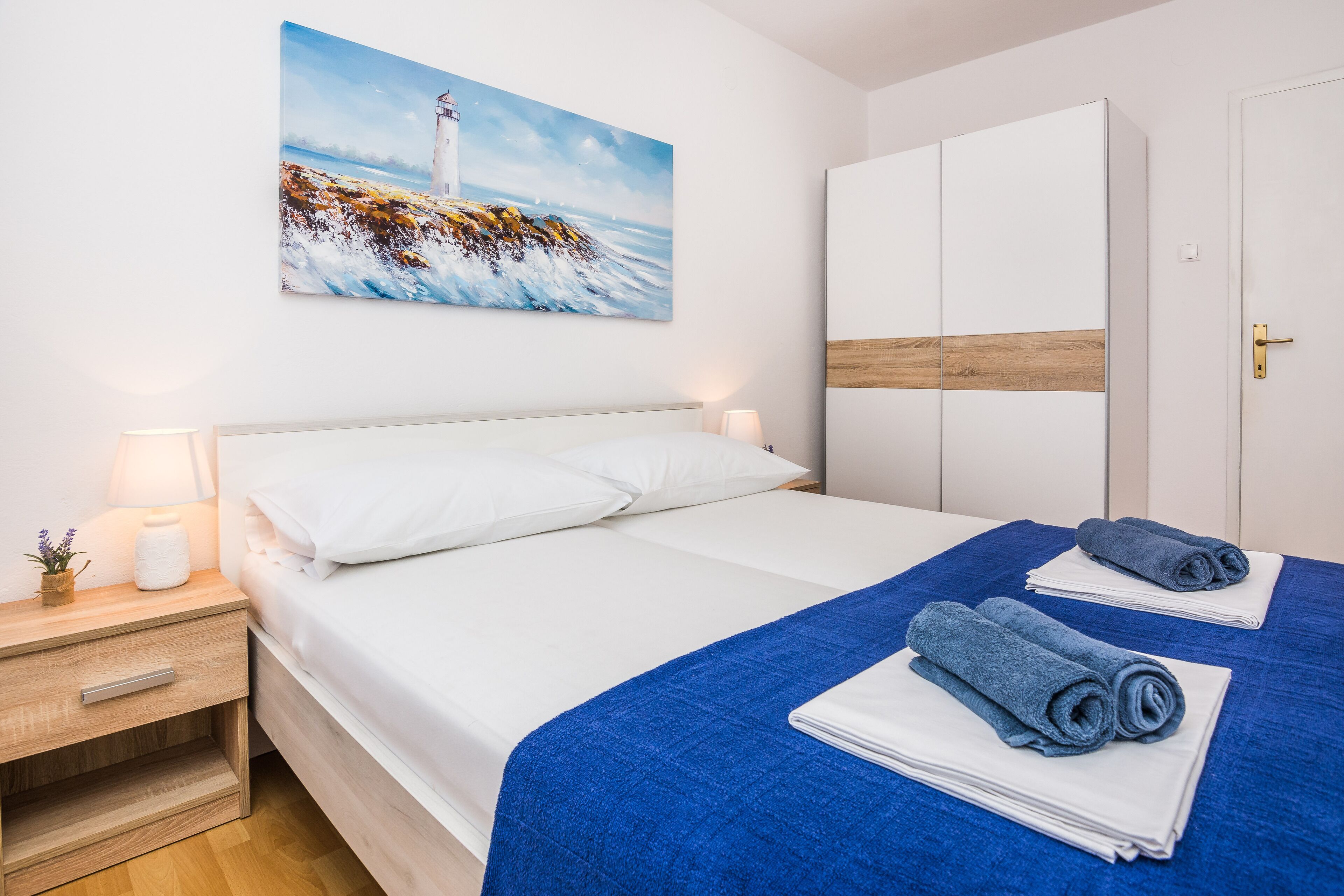 Apartment, 2 Bedrooms A1 | 2 室のベッドルーム、アイロン / アイロン台、WiFi (無料)、ベッドシーツ