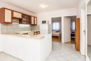 Apartment, 2 Bedrooms A1 | Private kitchen