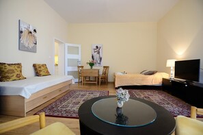 Laptop workspace, iron/ironing board, cots/infant beds, free WiFi