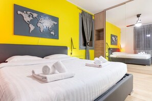 3 bedrooms, iron/ironing board, WiFi - GuestHost - Comfortable 50sqm apartment with tiled patio that can accommodate up to 4 people. Located on the ground floor of a modern building of recent construction, the apartment is equipped with private parking space for a motorbike (inside the patio) (Firenze)