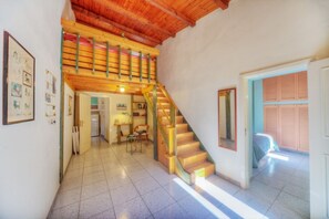 3 habitaciones, tabla de planchar con plancha y wifi 