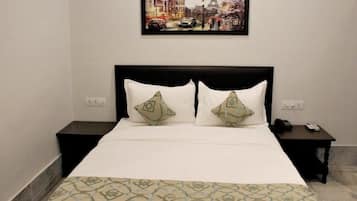 Deluxe-Zimmer, Balkon | Hochwertige Bettwaren, Daunenbettdecken, Schreibtisch