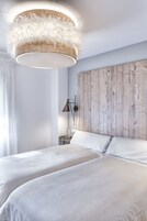 羽绒被、特色装修、特色家居、办公桌