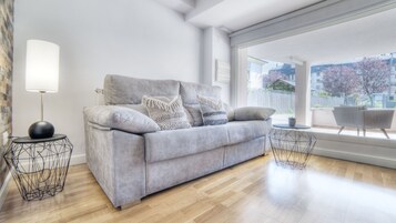 独特套房 | 羽绒被、特色装修、特色家居、办公桌