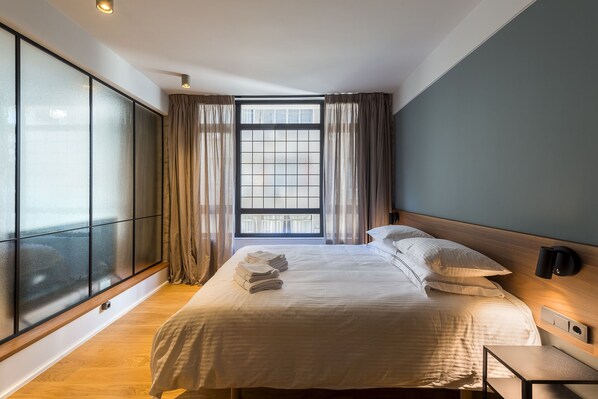 Superior Apartment, 1 Bedroom, City View (B2)