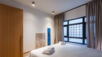 Deluxe Apartment, 1 Bedroom | Premium bedding, down duvets, pillow-top beds, blackout curtains