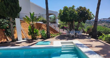 Villa with pool near the mountains of Frigiliana and the beaches of Nerja